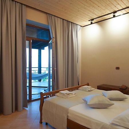 Seaside Duplex Stone Villa Qeparo Buitenkant foto