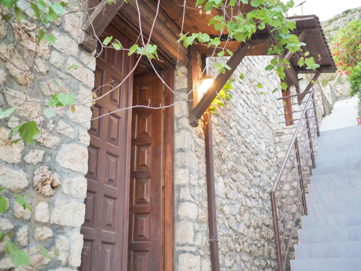 Seaside Duplex Stone Villa Qeparo Buitenkant foto